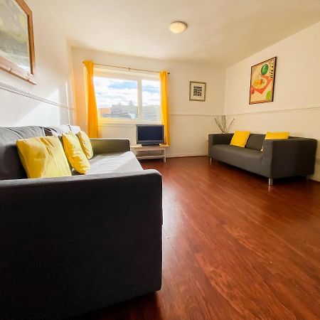 Glasgow Green Park Home Екстер'єр фото